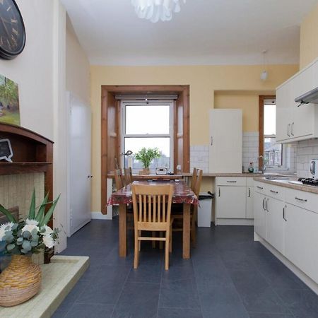 Elegant Traditional Edinburgh City Centre Flat ภายนอก รูปภาพ
