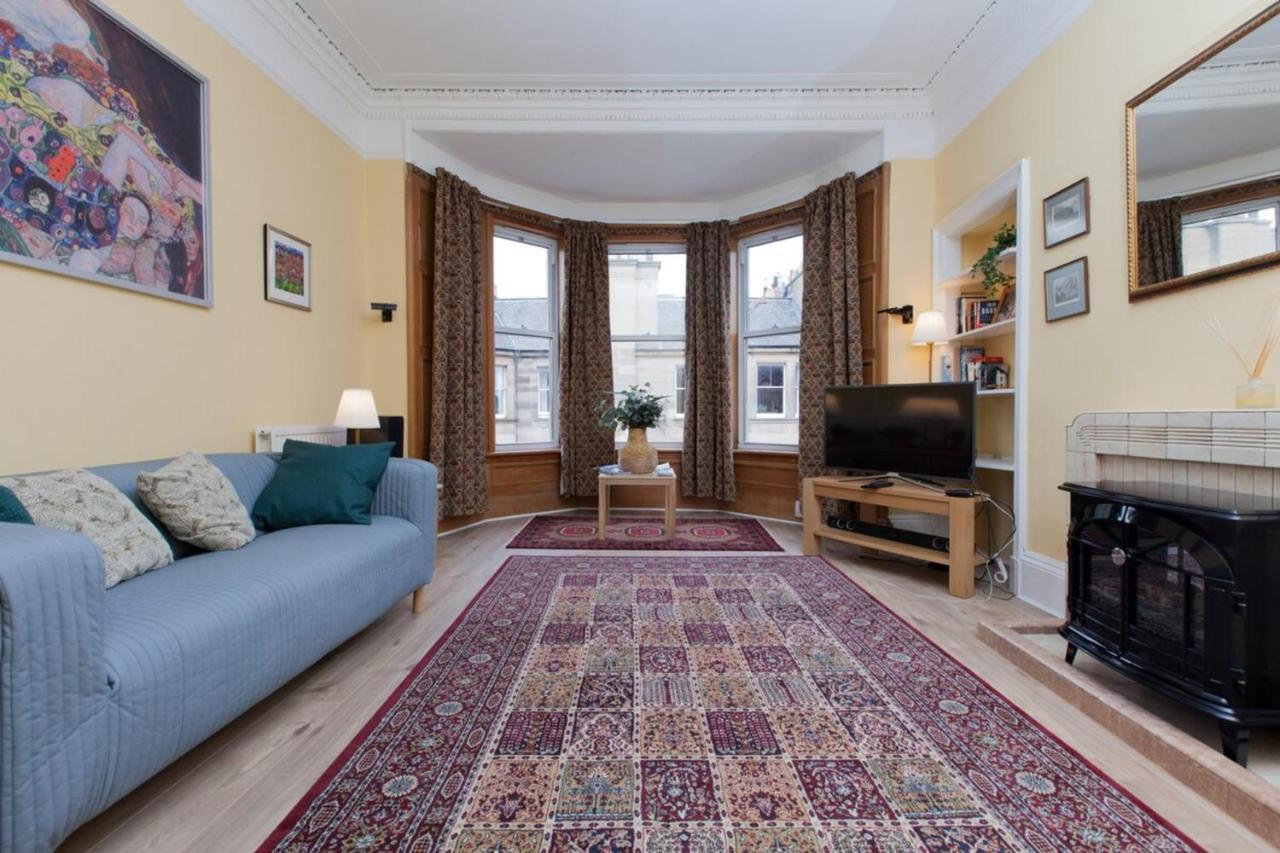 Elegant Traditional Edinburgh City Centre Flat ภายนอก รูปภาพ