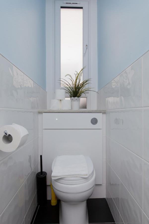 Elegant Traditional Edinburgh City Centre Flat ภายนอก รูปภาพ